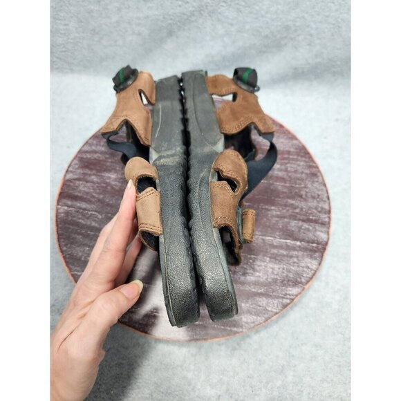 Nike womens Brown & Black Sandals Size 10 Adjustable Straps Comfortable Durable - Picture 12 of 12